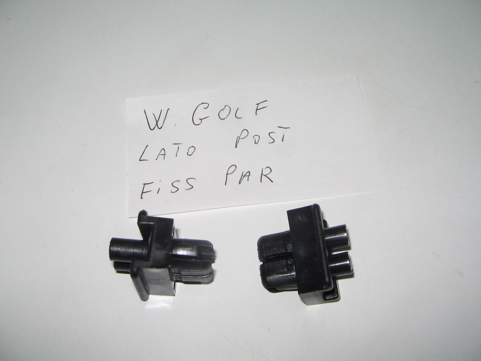 WOLKSWAGEN GOLF FERMI PARAURTO N.612
